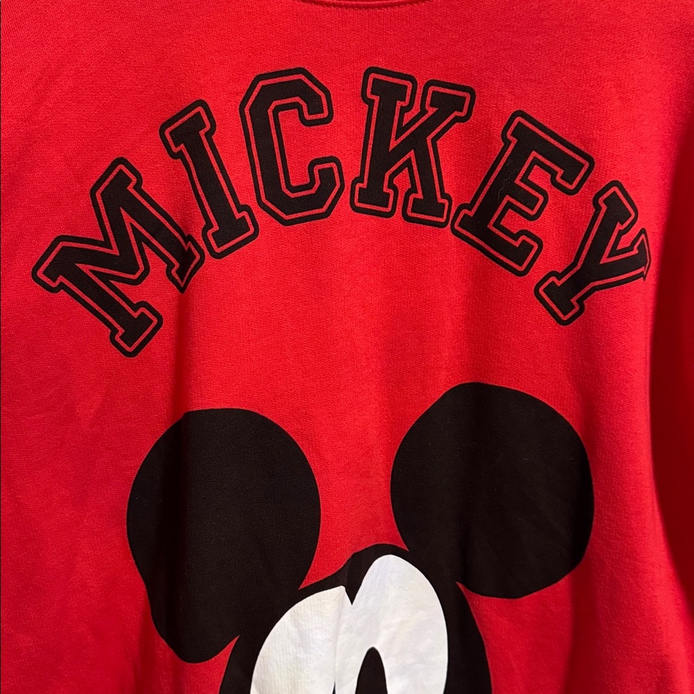 NWOT Disney Mickey Mouse Pull Over Sweatshirt Red Long Sleeve Girl Teen XL 16-17 - Picture 2 of 11